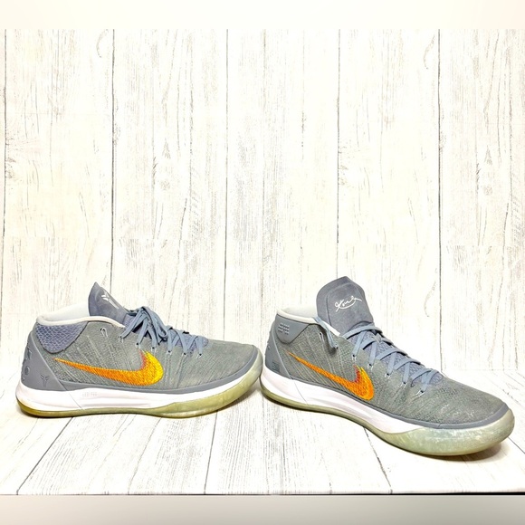 KOBE A.D. 'GREY SNAKESKIN' NIKE’S - Picture 5 of 13